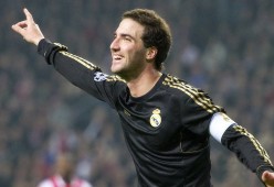 九游(中国)-数据复盘：曼城季后赛对阵北京首钢，浓眉效率值爆表